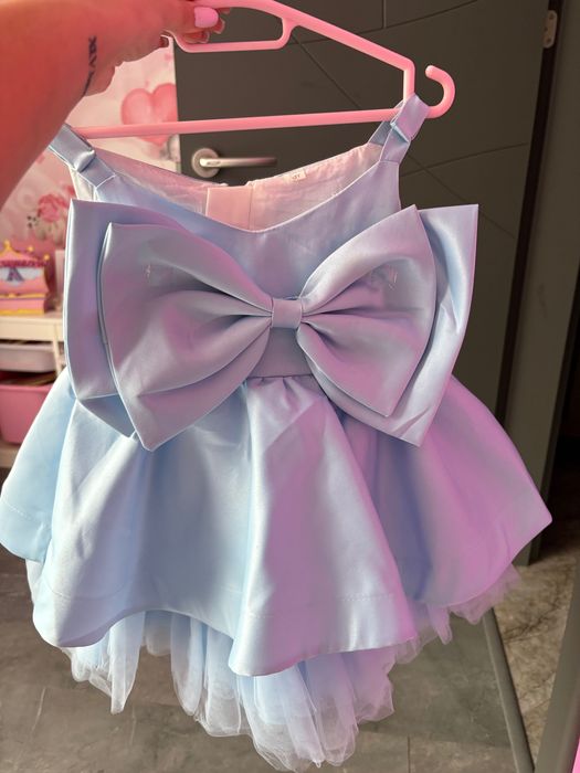 Рокли за момиче и комплект