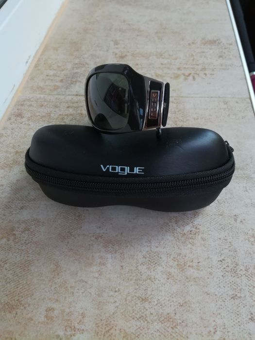 Vogue оригинални мъжки слънчеви очила