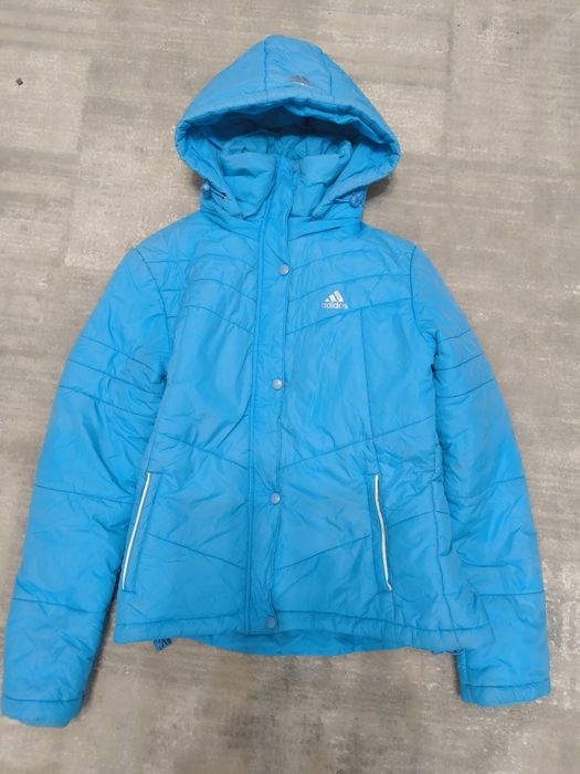 Продам осеннюю куртку Adidas (оригинал) для девочки-подростка