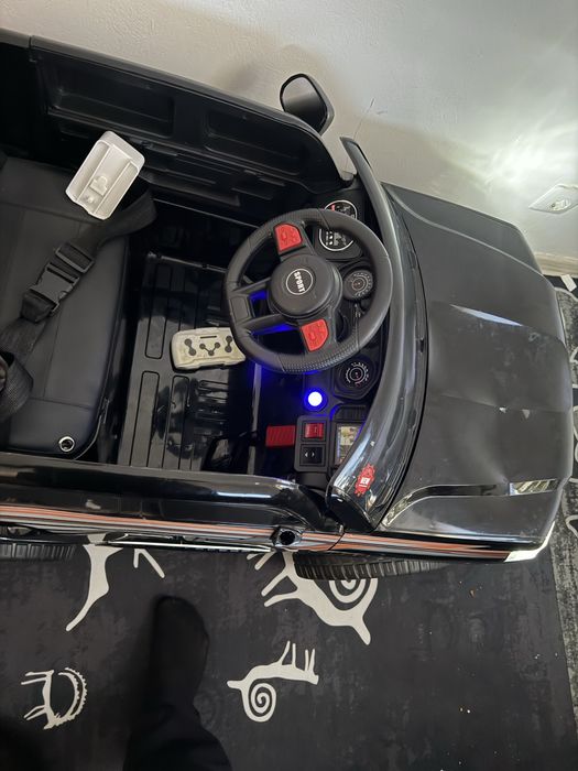 Детский машина пультпен