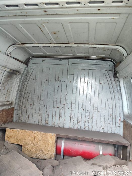 Газель цельнометаллическая, 6-ти местная