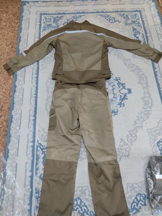 продам летнию спецодежду (ИТР)