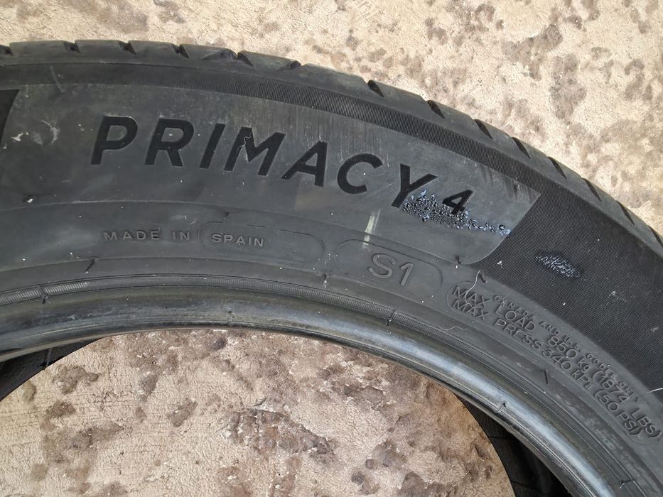 Vand o anvelopa vara michelin primacy 225/55/r18