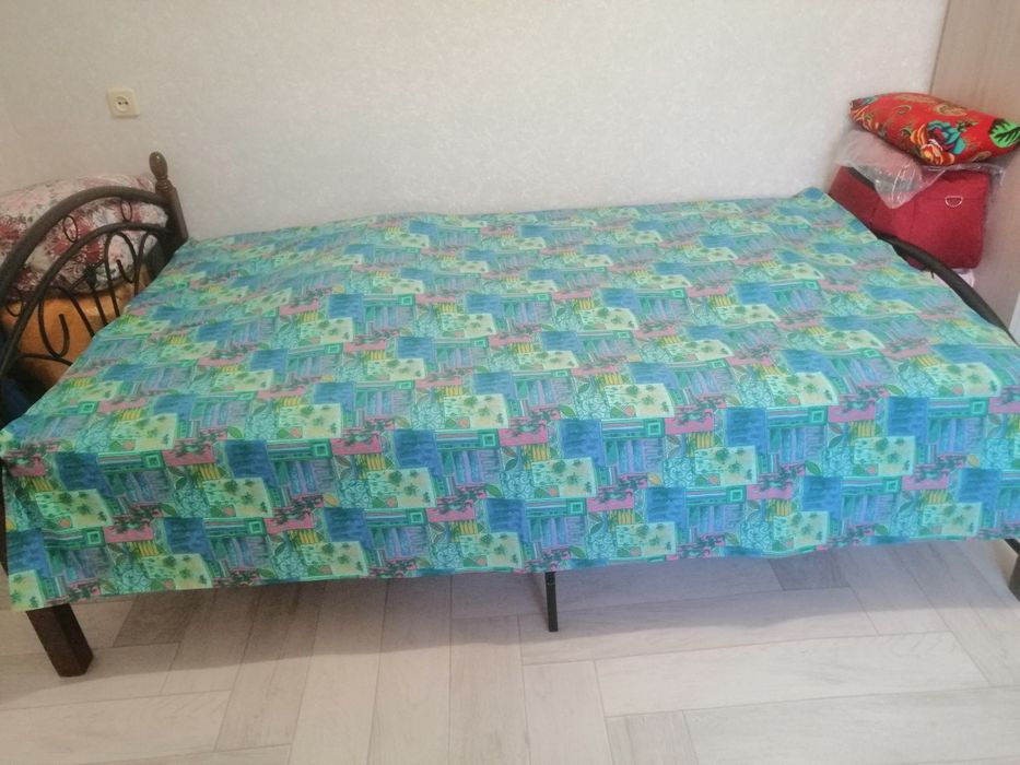 Продам кровать в очень хорошем состоянии