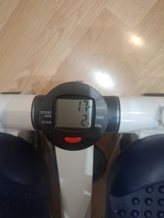 срочно продам степпер,использовала 5 раз