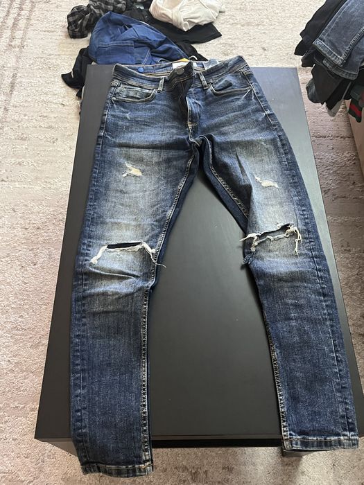 распродажа все по 2000тг