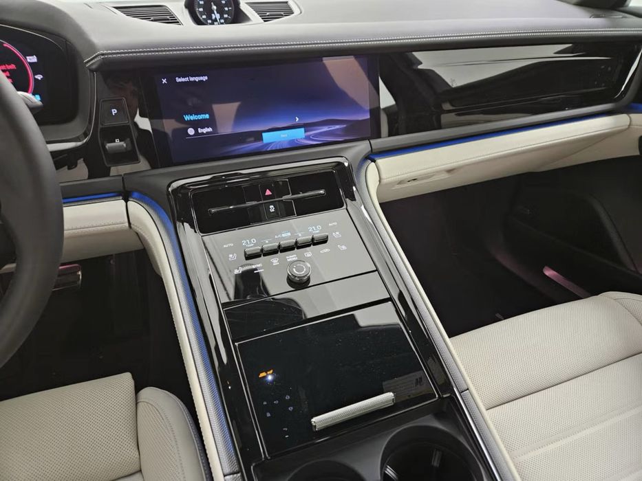Porsche Panamera 4 E Hybrid new metalic
