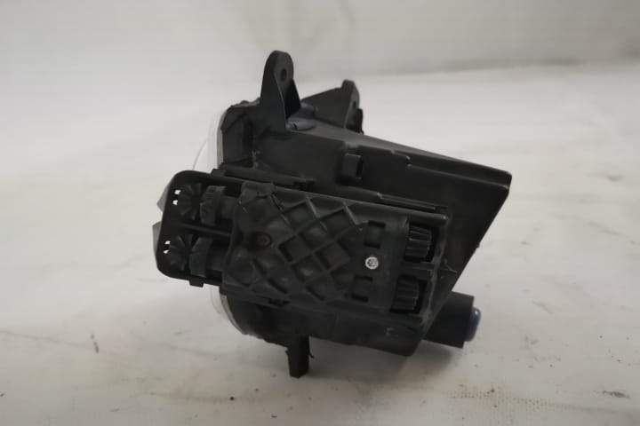 Ляв LED фар за мъгла Оригинален, в добро състояние X5 F15 / X6 F16 BMW