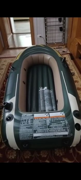 Лодка надувная одна местная