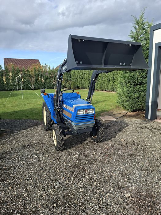 Tractor japonez kubota iseki24 cupa