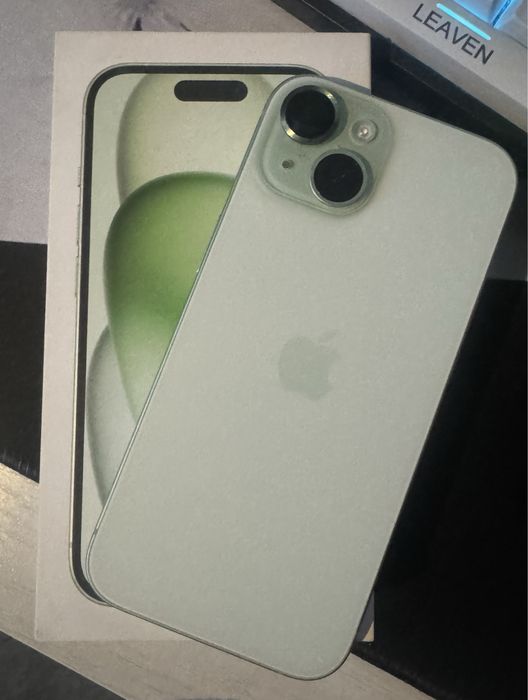 Продам Iphone 15