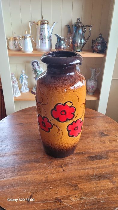 Ръчно изработена голяма медна кана,стомна от Италия