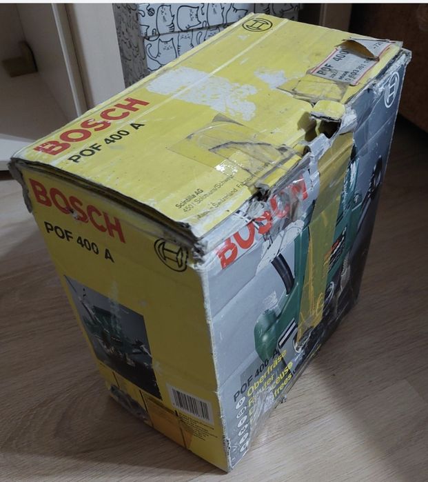 Ручная фреза BOSCH