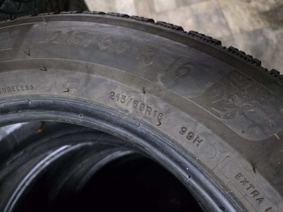 4бр Зимни гуми 215 60 16 - Michelin