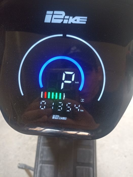 Elektron skuter sotiladi