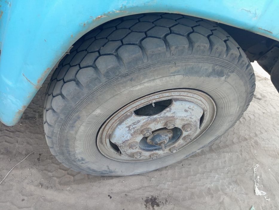 Продается ЗИЛ манипулятор самосвал