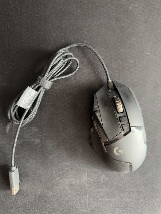 Logitech G502 HERO с кабел