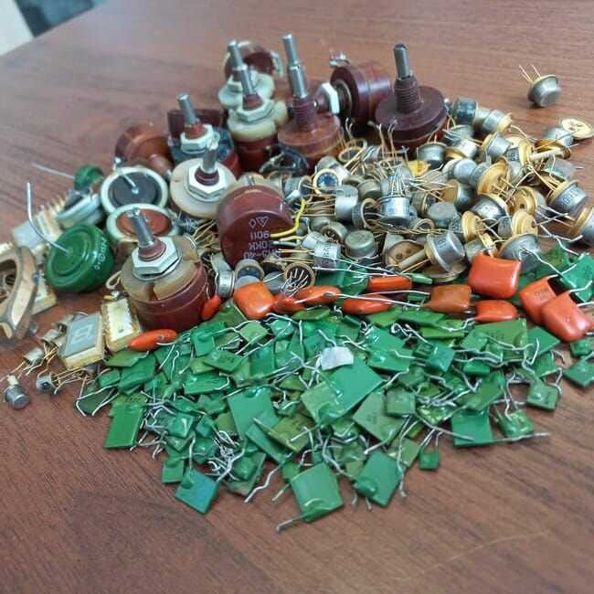 Продаю радиотехнику, Магнитофоны