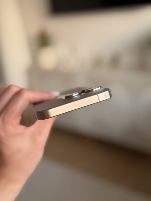 iPhone 15 Pro 128GB Natural Titanium — Impecabil