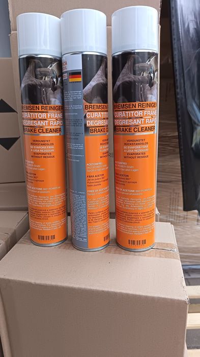 Spray curatat frane 750ml.Fara Acetona.Spray degresat.Import direct Germania!Pulverizeaza cu capul in jos.Pret+tva/buc comanda 840buc minim+tva
