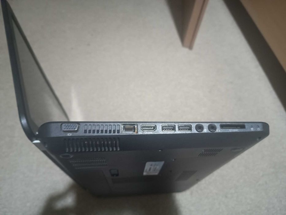 Лаптоп HP Pavilion G6 (i5-2430M, 6 GB DDR3, 1000GB HDD)