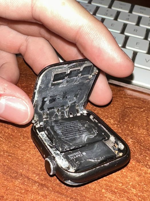 Apple Watch SE 44mm за части