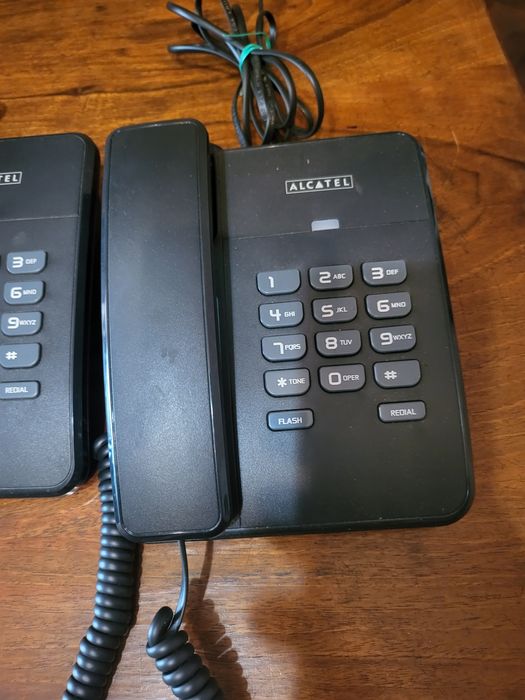 Стационарни телефони