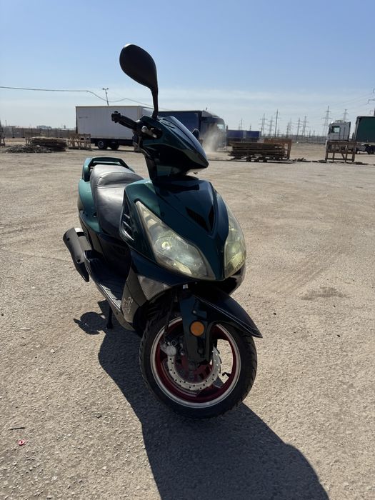 Скутер Рейсер 250