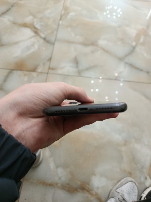 iphone 11 64gb фейс все работает