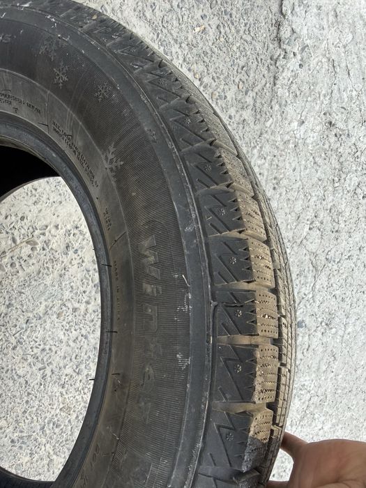 Продам 4 комплект зимних шин.!