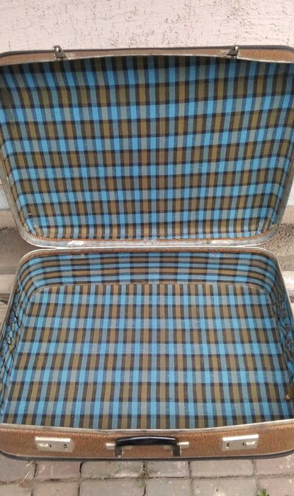 Чемодан СССР.                           .