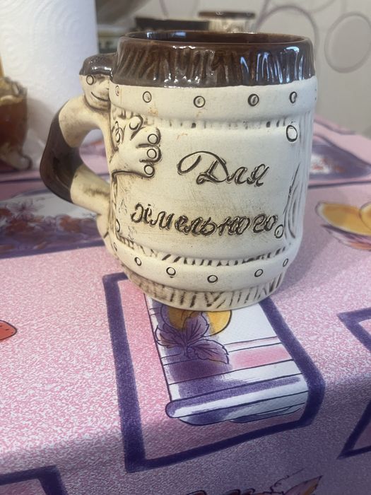 Продам пивные кружки 2 шт