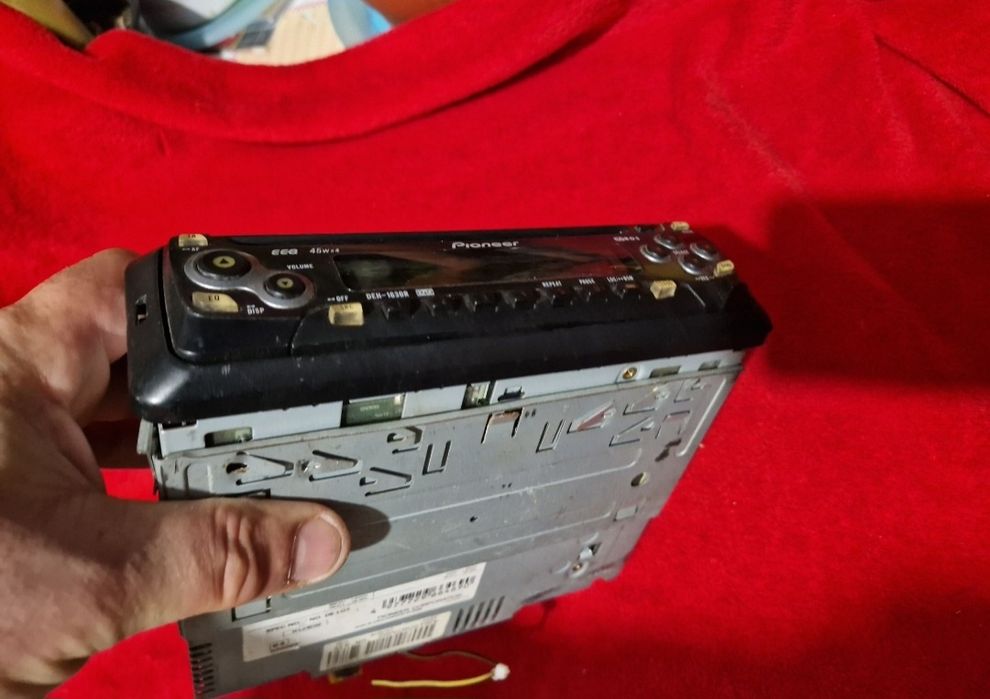 Radio  CD  player