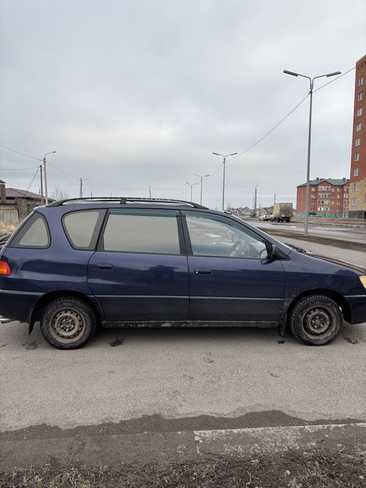 Продам Тойота Ипсум (Toyota Ipsum)