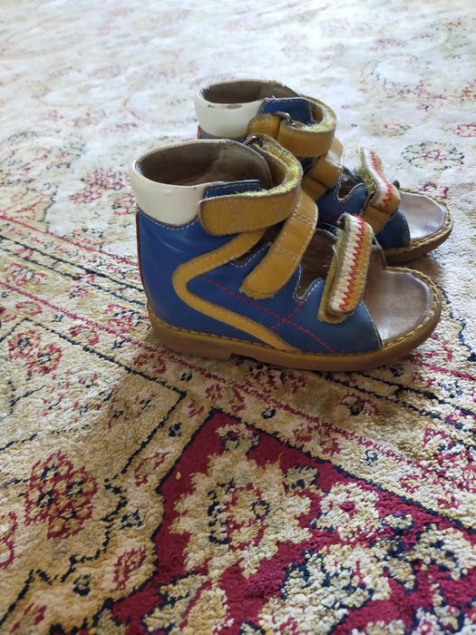 Ортопедический обувь