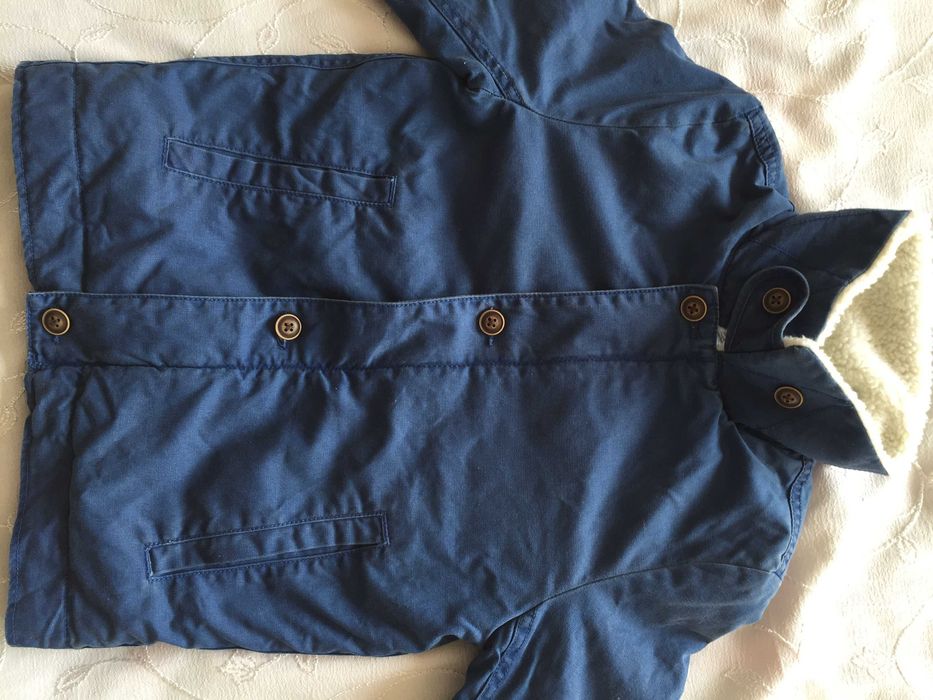 Детско яке за момче H&M, за 140 см височина, почти ново, цип и копчета