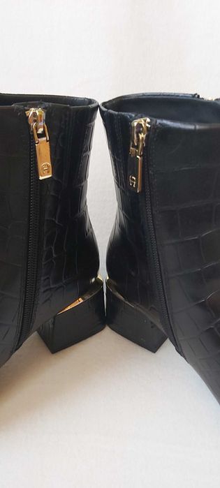 Botine negre Aigner
