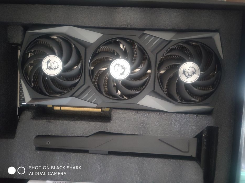 Продам MSI RTX 3080 12gb