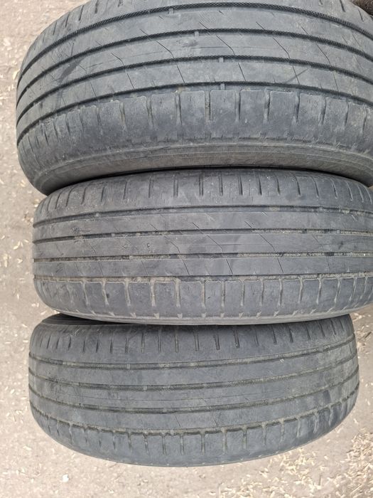 Продам 2 баллона Ikon tyres