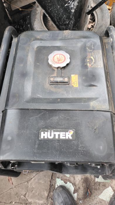 Электрогенератор Huter