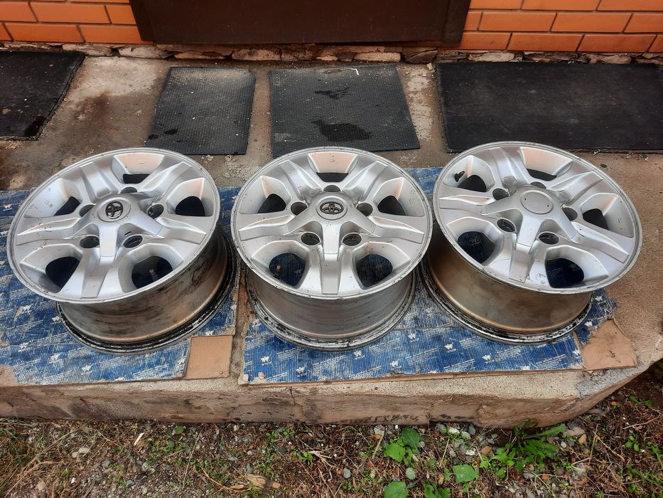 Продам 3 диска на ланд крузер 105