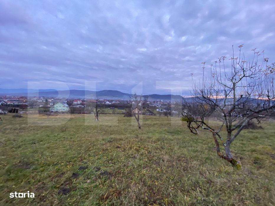 Teren de vanzare – 10 ari intravilan | Zona Unirea | La drumul princ