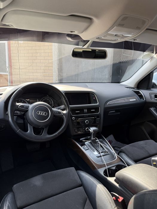 Audi Q5 Quatro sotiladi