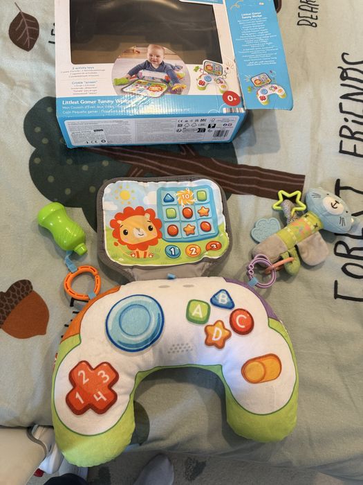 Мека възглавничка за лежане по корем fisher price