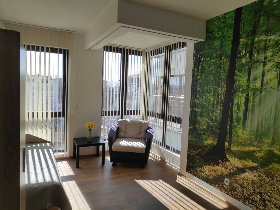 Дава се под наем Тристаен апартамент в Варна, Централна поща - 97 кв.м за 765 € - Снимка #3