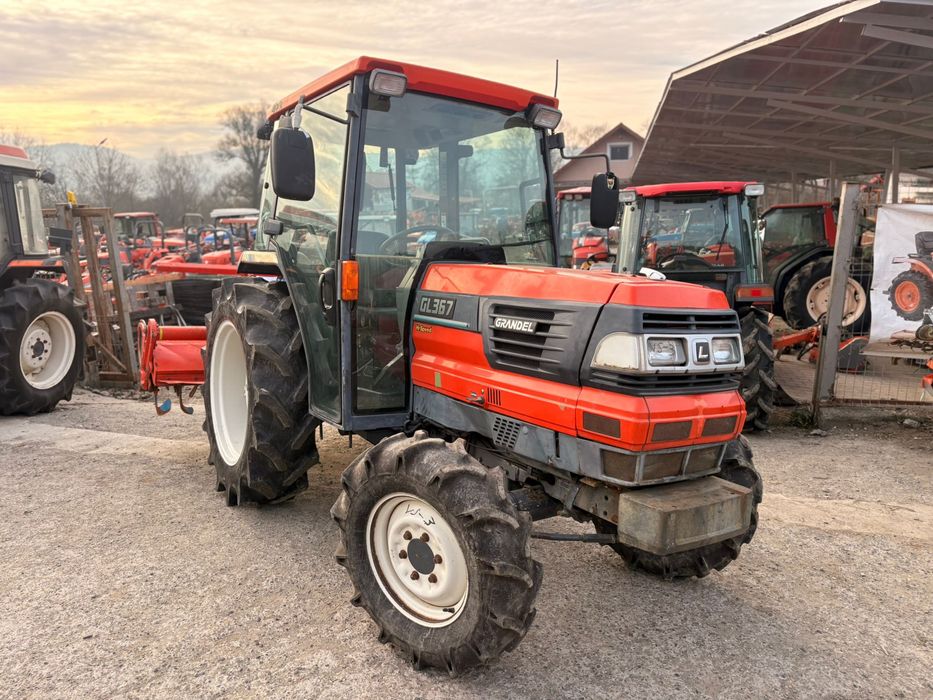 Kubota GL367 – Tractor japonez cu cabină, 4x4, stare foarte bună