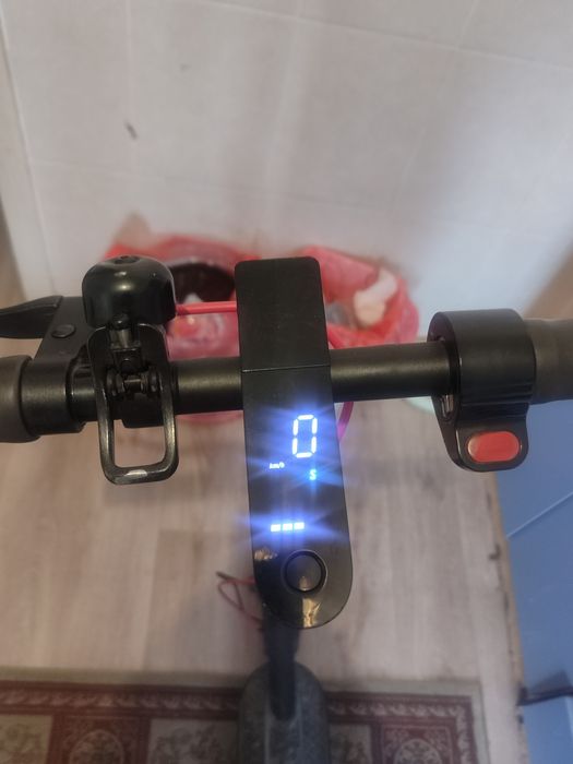 Продам самокат xiaomi m365 pro 2