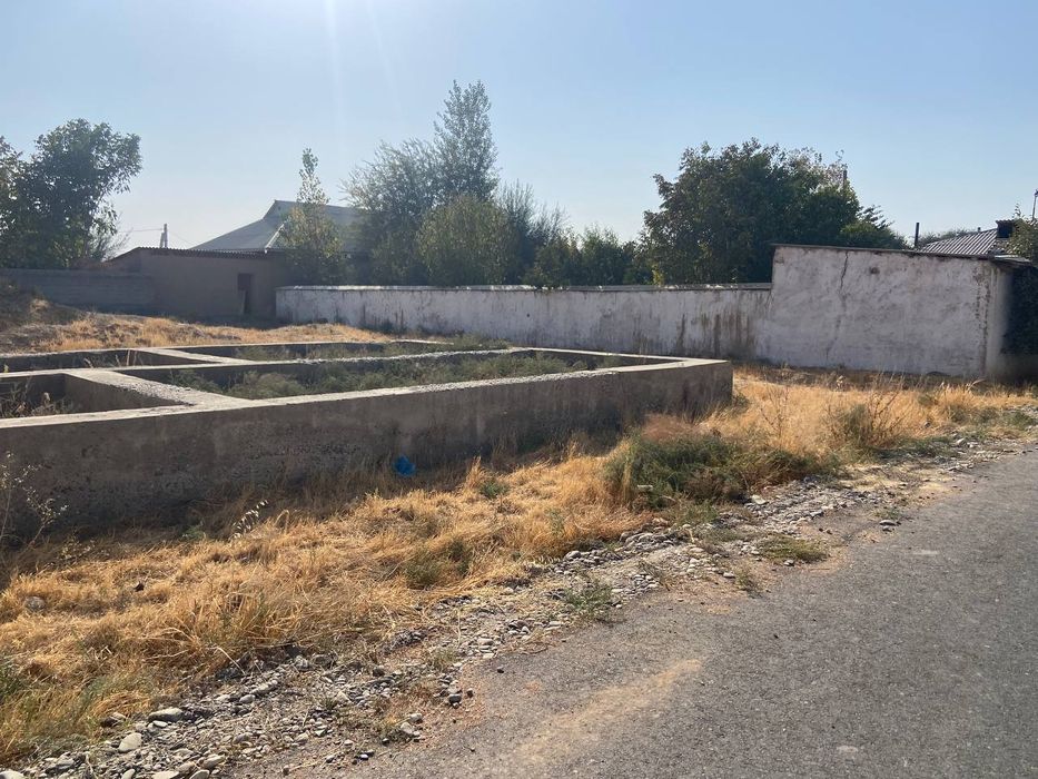 6 sutix uchastka sotiladi srochno