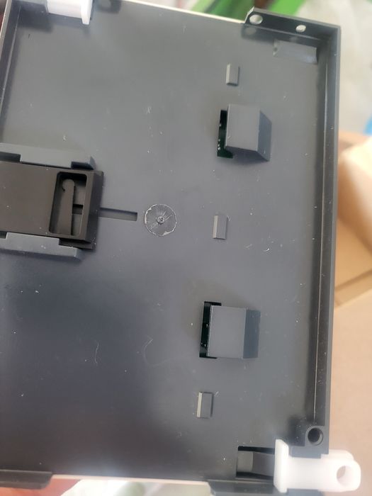 Dispzitiv  /Releu Schneidr Rlectric
