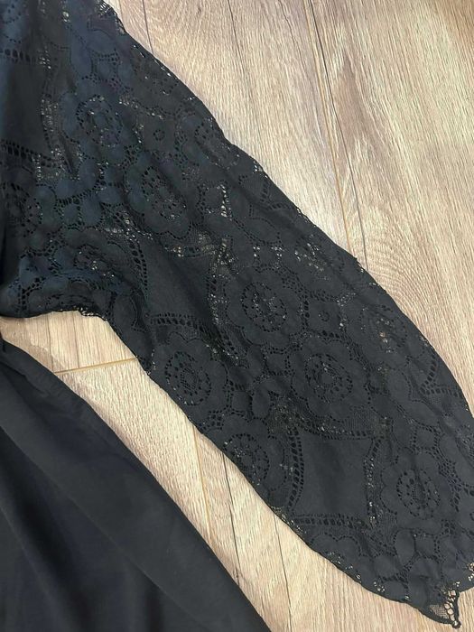 Страхотна голяма дамска блуза с дантелени ръкави (размер 4ХЛ)